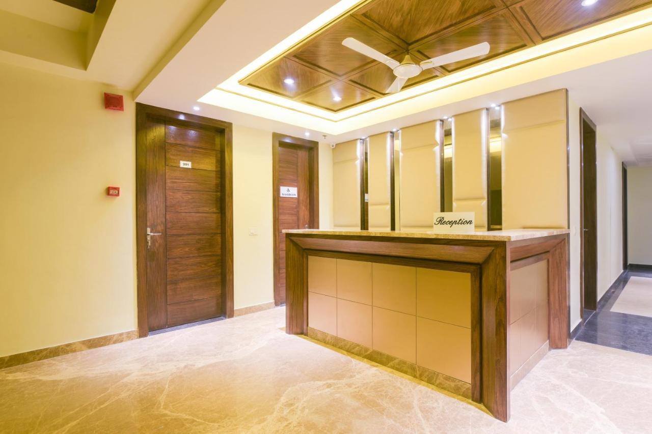 Super Collection O Starlight Hotell Kānpur Eksteriør bilde